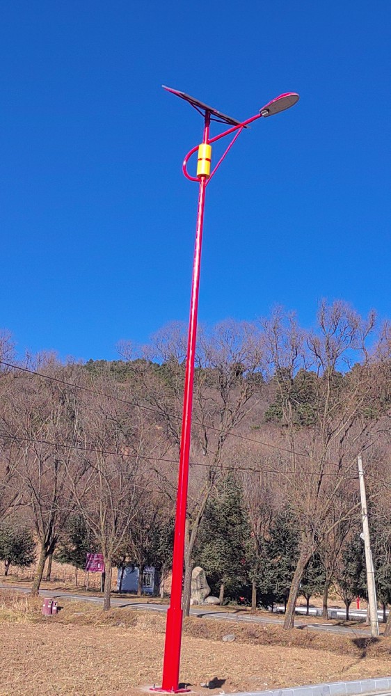 太陽(yáng)能燈.jpg